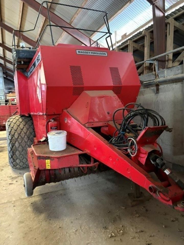 Massey Ferguson 190 Pressere til firkantede baller