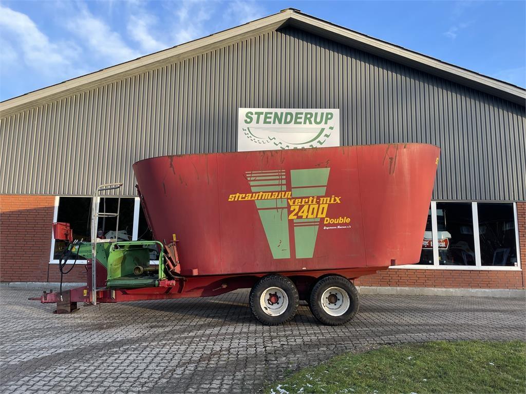 Strautmann 2400 Fuldfodervogne