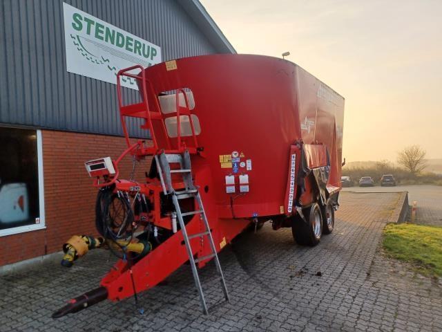 Trioliet SOLOMIX 3 3200 ZKX-T Fuldfodervogne