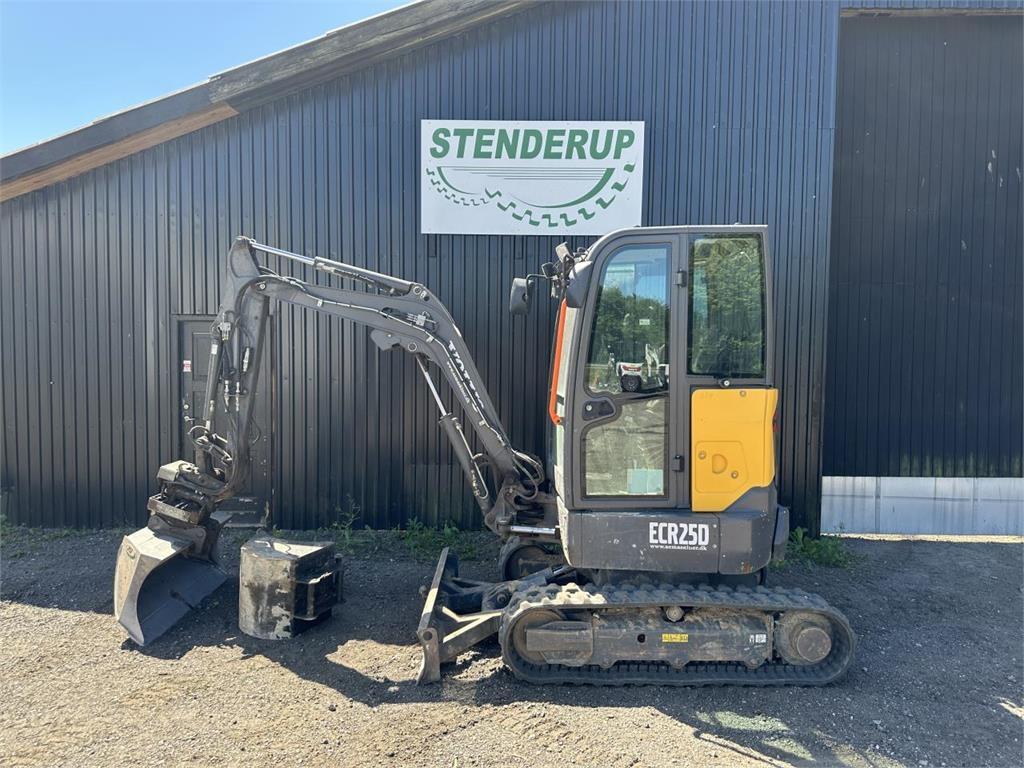 Volvo EC25D Minigravemaskiner