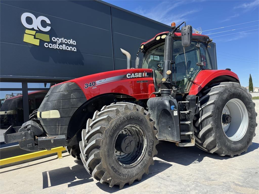 Case IH MAGNUN 340 CVX Tractores