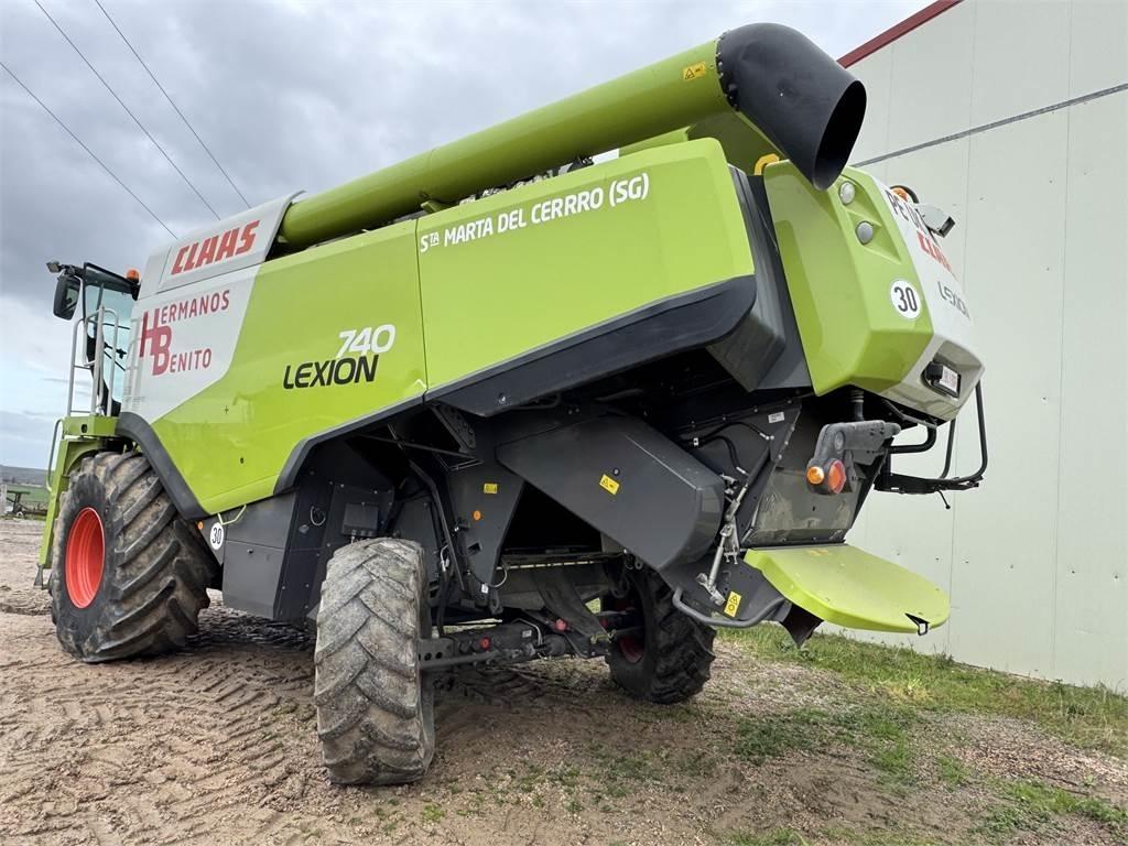 CLAAS LEXION 740 Cosechadoras combinadas