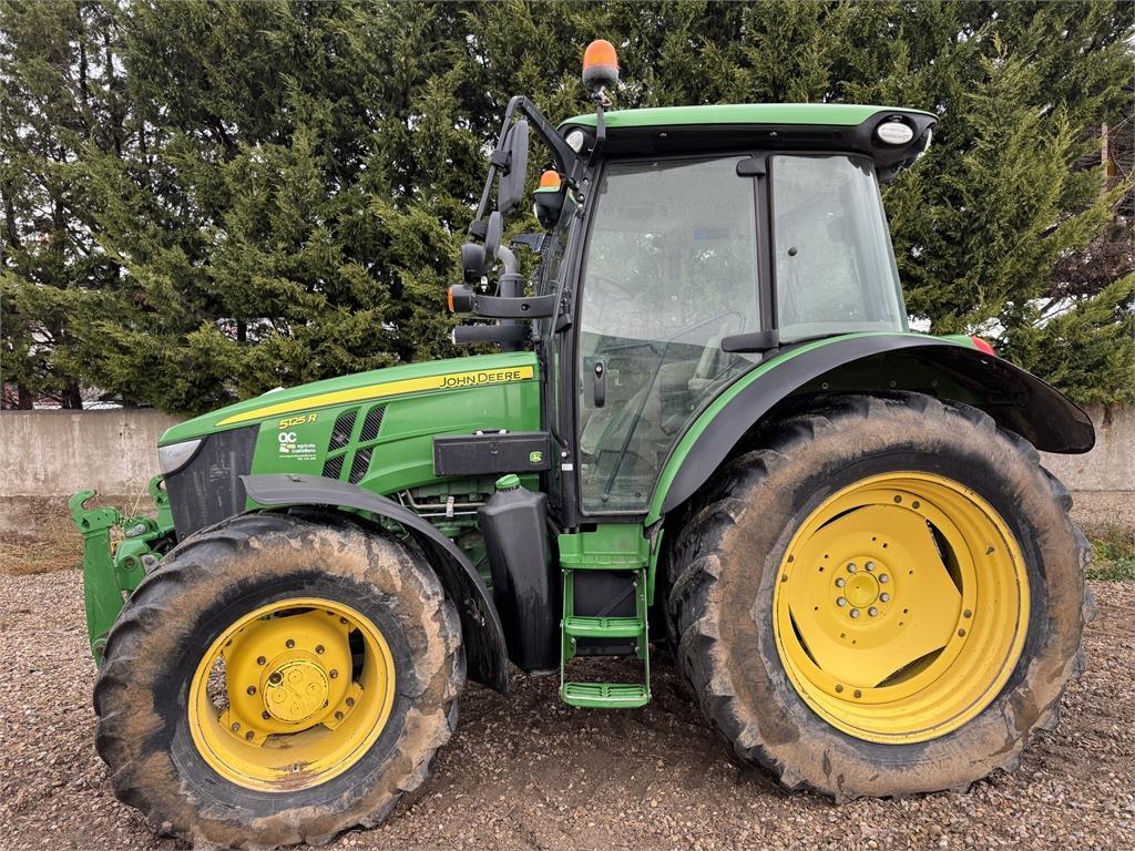 John Deere 5125R Tractores