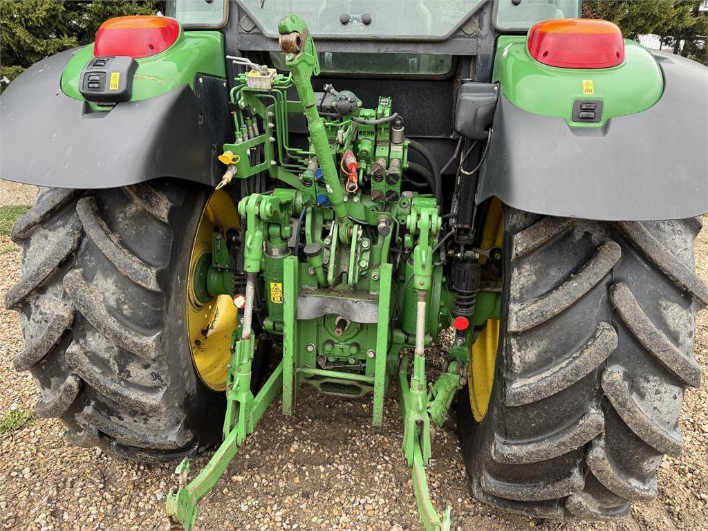 John Deere 5125R Tractores