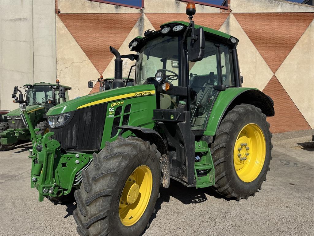 John Deere 6100M Tractores