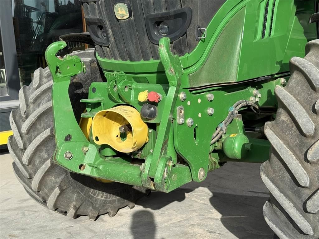John Deere 6125M Tractores