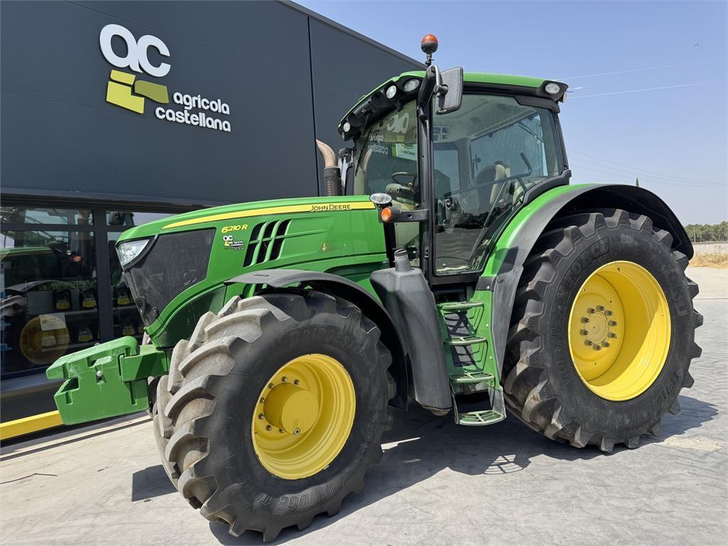 John Deere 6210R Tractores