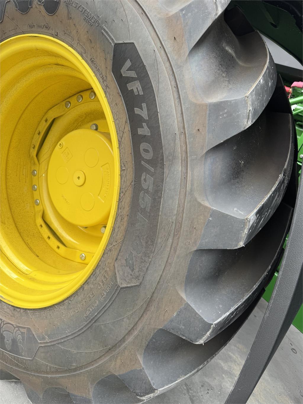 John Deere 8R 410 Tractores