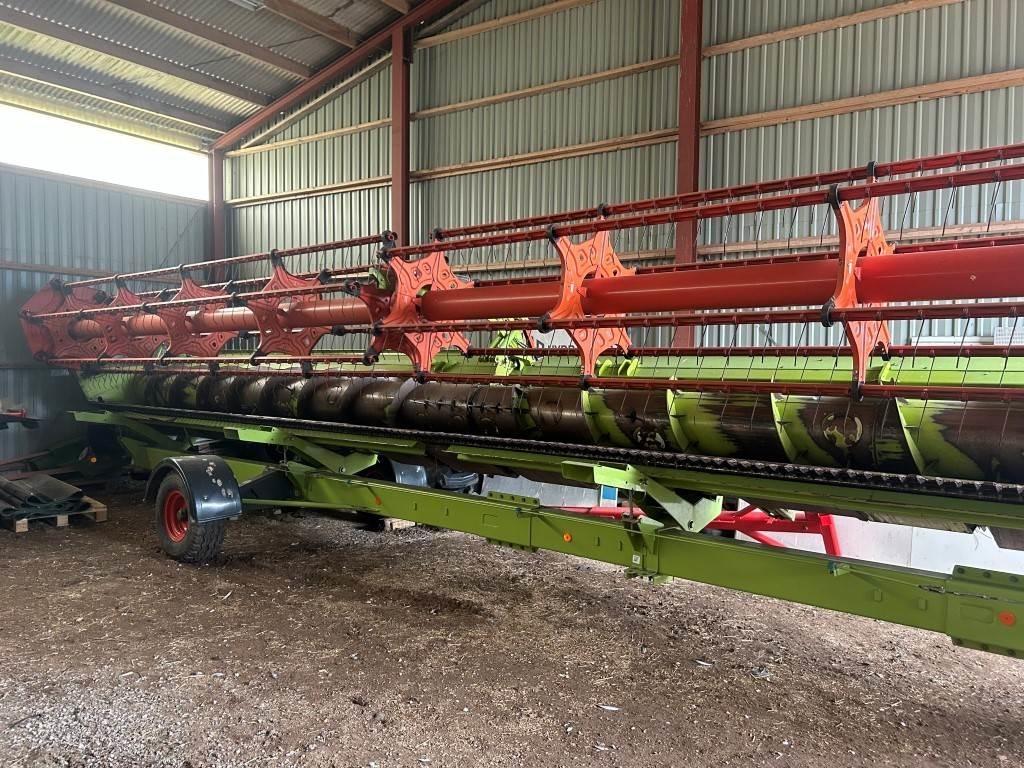 Claas 770 TERRA TRAC Combine harvesters