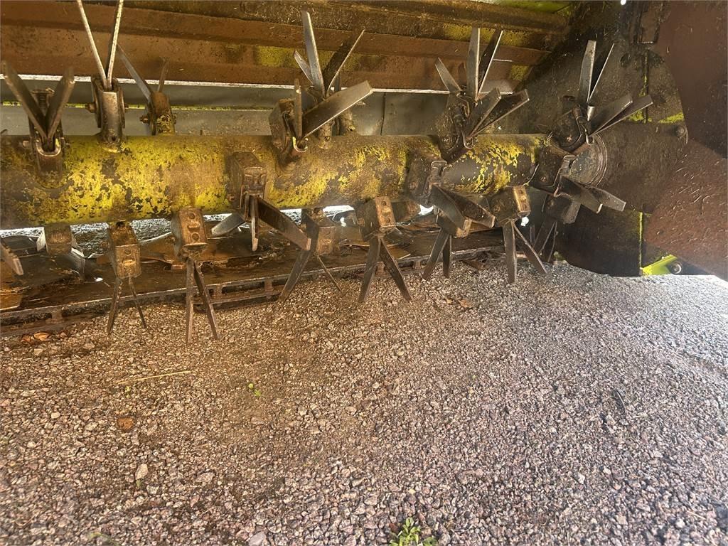 CLAAS DISCO 3200 RC CONTOUR Mowers