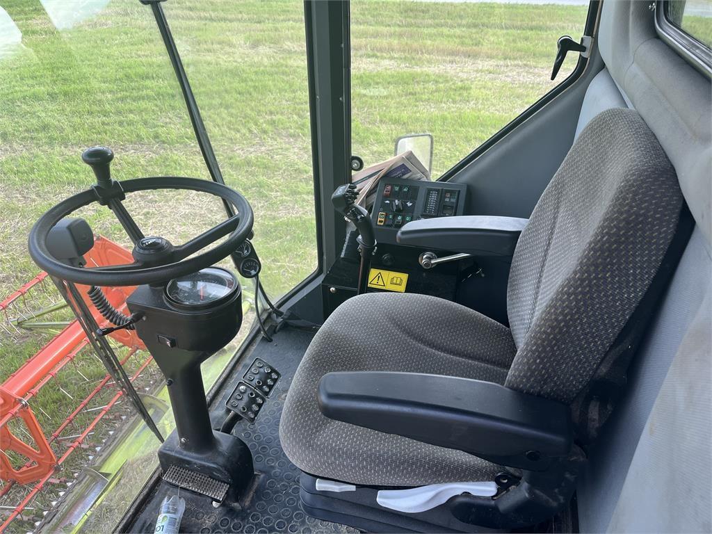 CLAAS DOMINATOR 150 H Combine harvesters