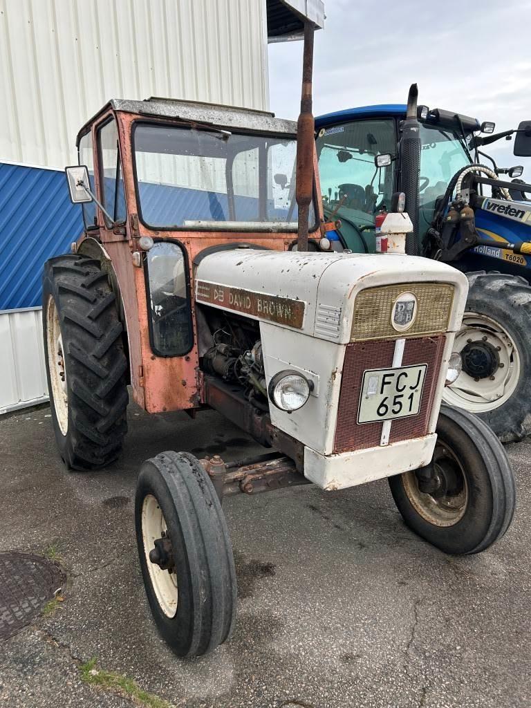 David BROWN 990AS Tractors