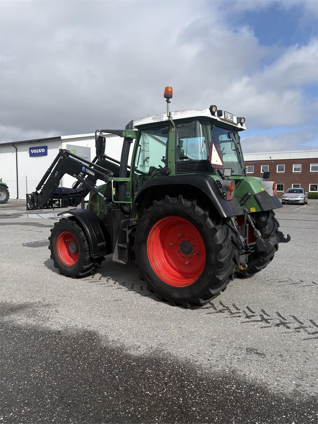 Fendt 412 VARIO Traktorer