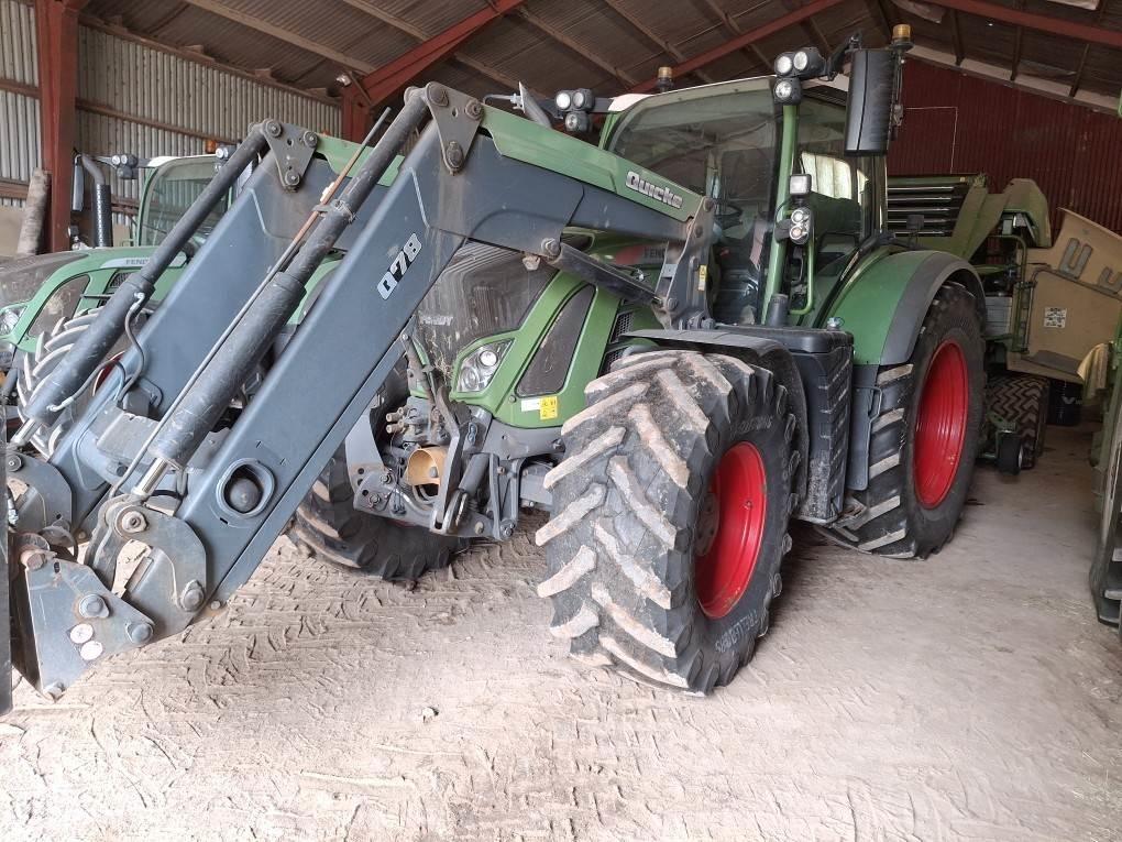 Fendt 724 VARIO S4 +L ÅLÖ Q78+F+PTO Tractors