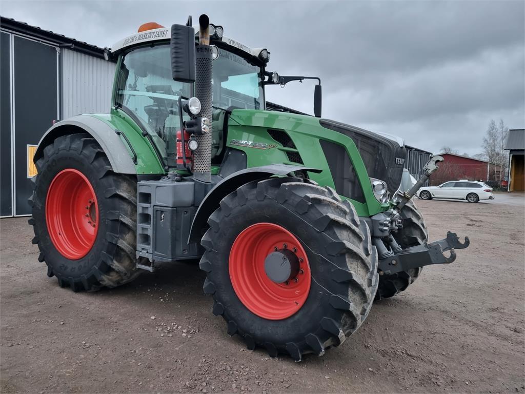 Fendt 828 VARIO PROFI Tractors