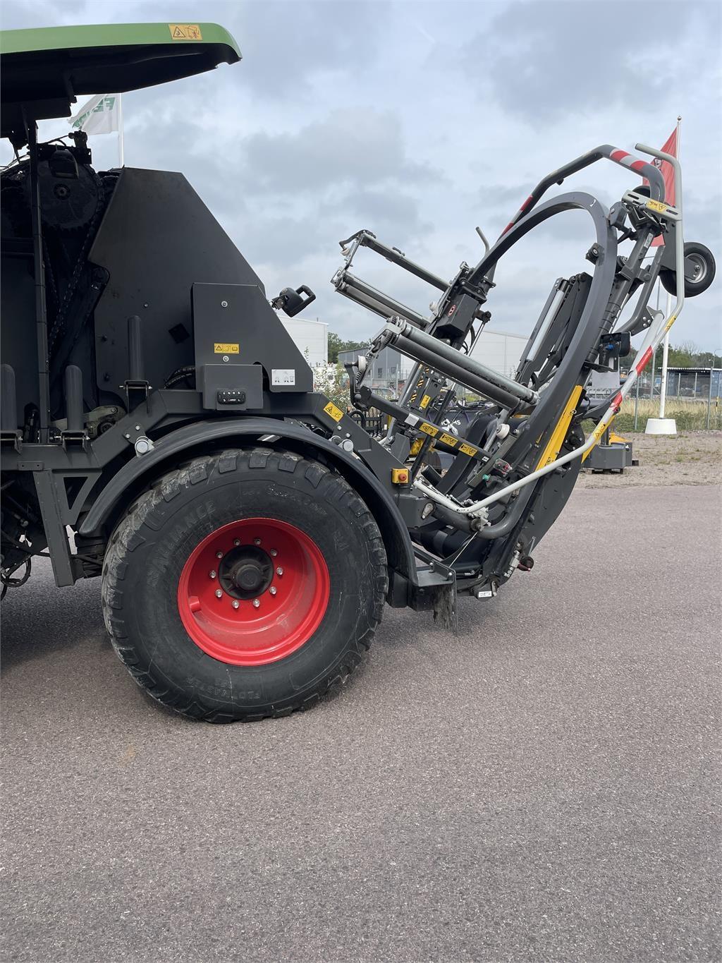 Fendt ROTANA 130 F COMBI Round balers