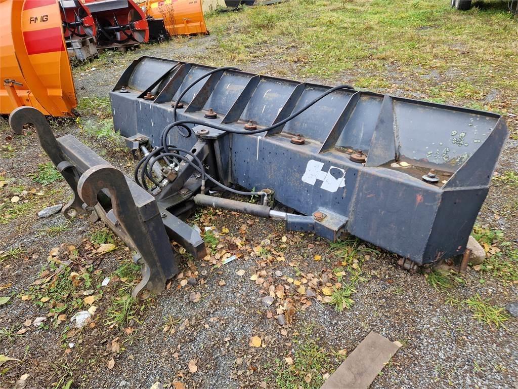 Holms 320 Snow blades and plows