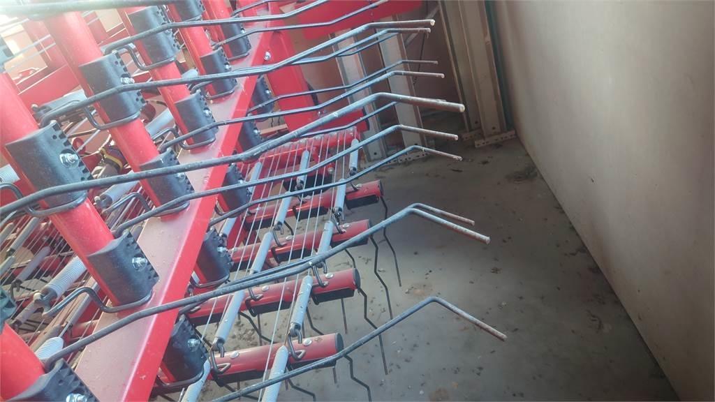 Horsch CURA 12 ST Harrows