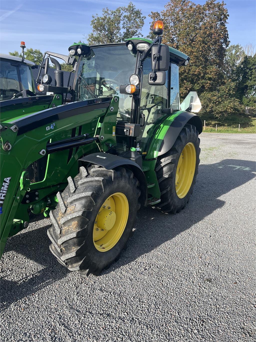 John Deere 5125R DIRECT DRIVE +L +FL Tractors