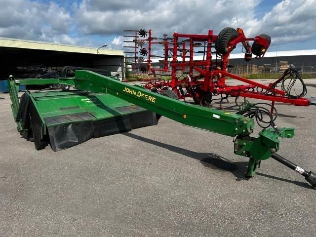 John Deere 735 Mowers