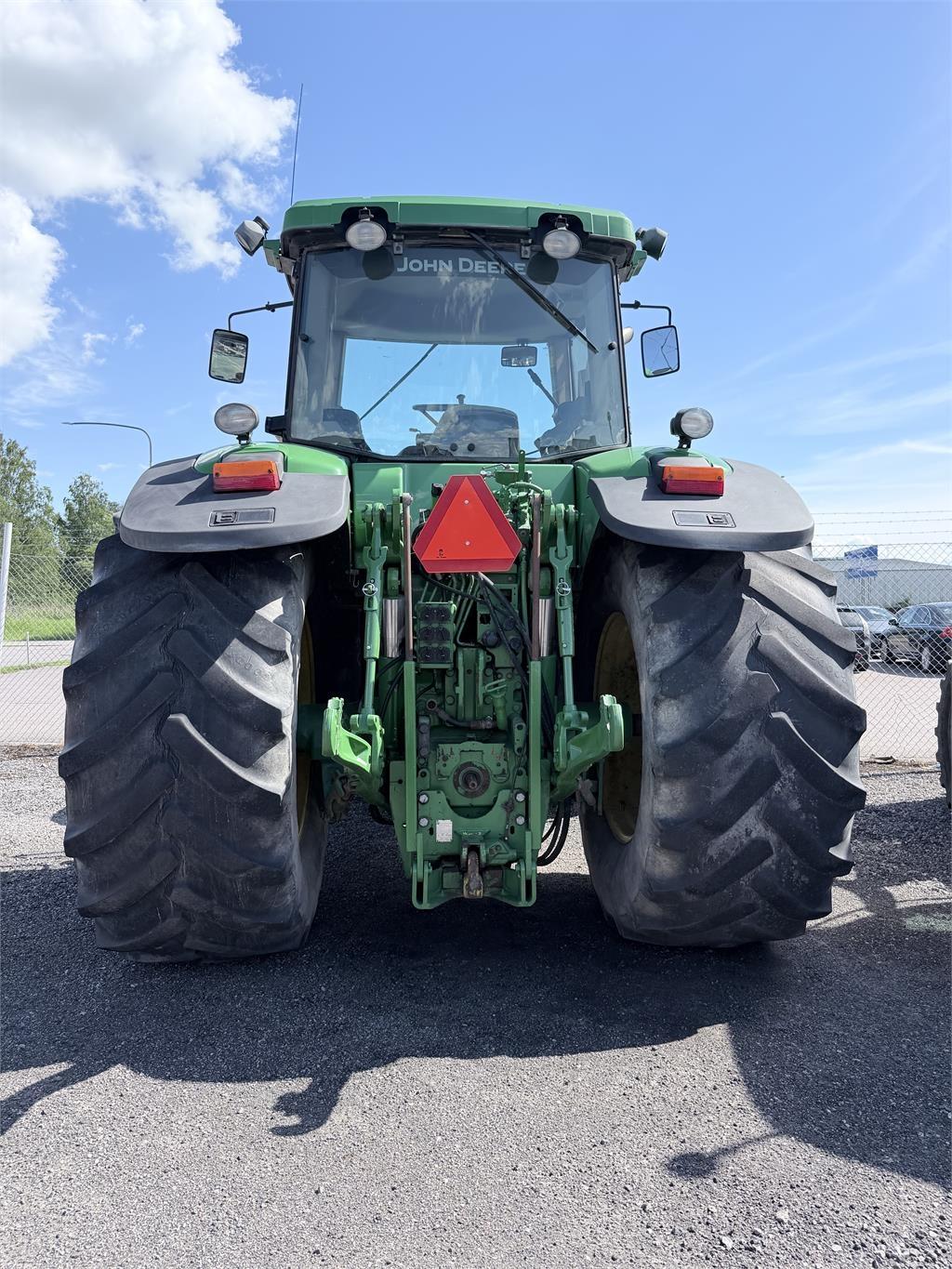John Deere 7730 Tractors