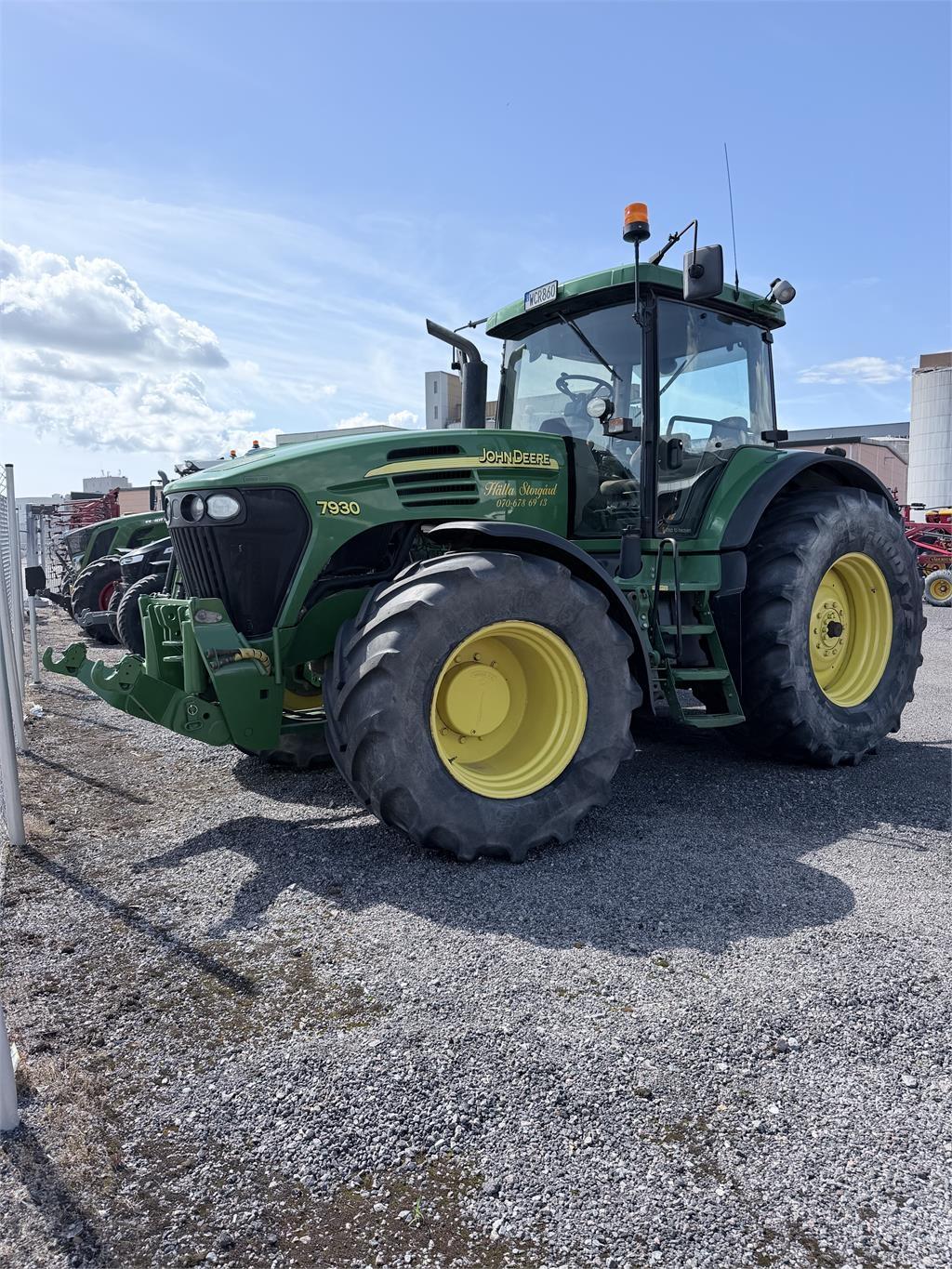 John Deere 7730 Tractors