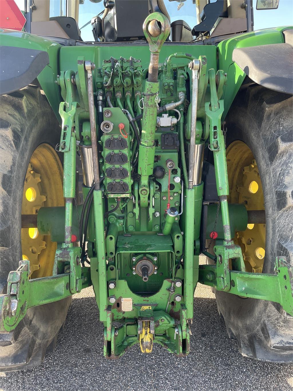 John Deere 7930 Tractors
