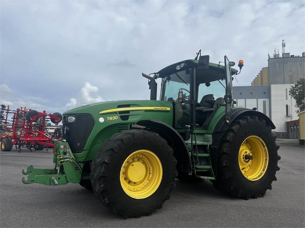 John Deere 7930 + FL Tractors