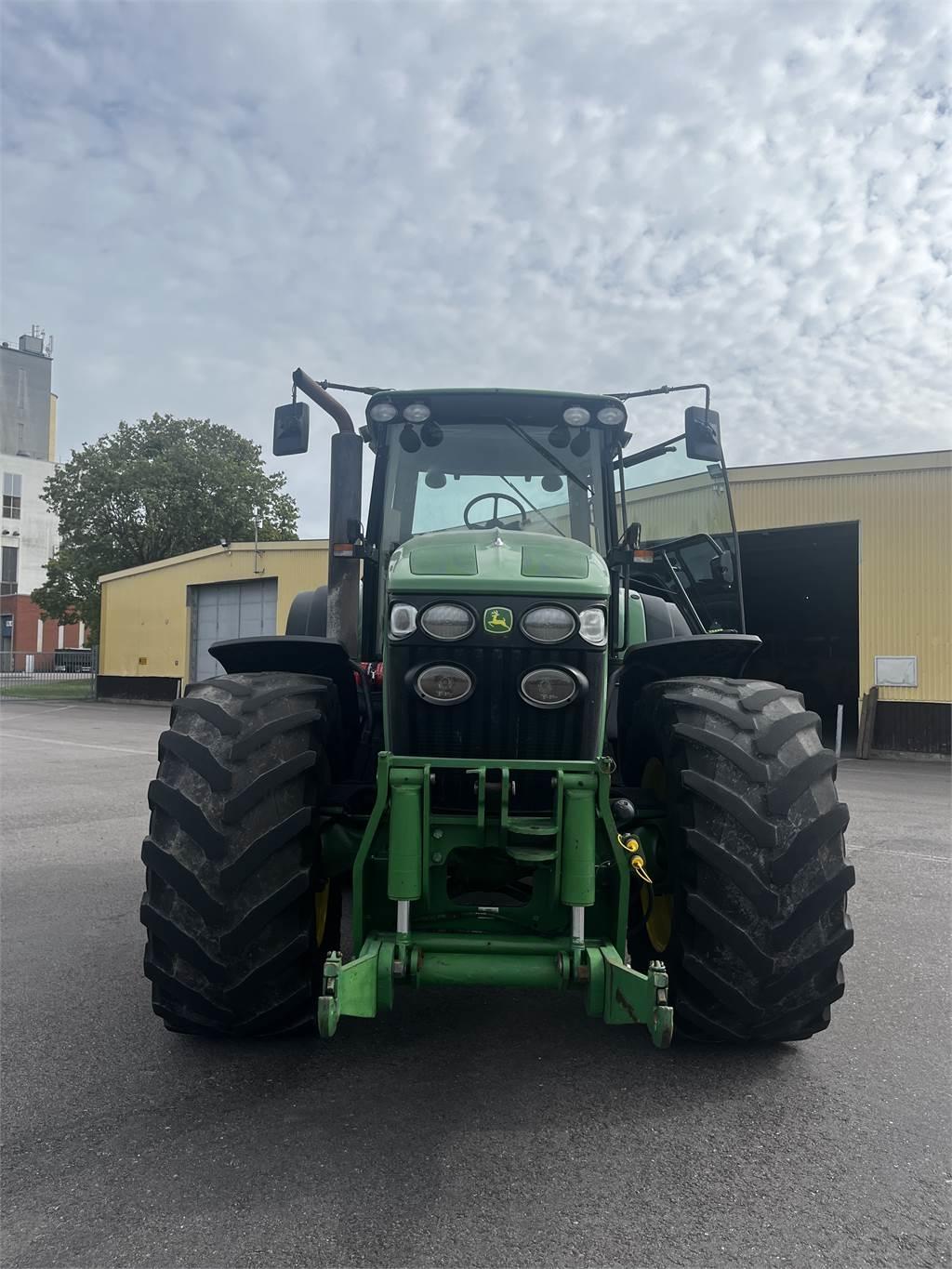John Deere 7930 + FL Tractors