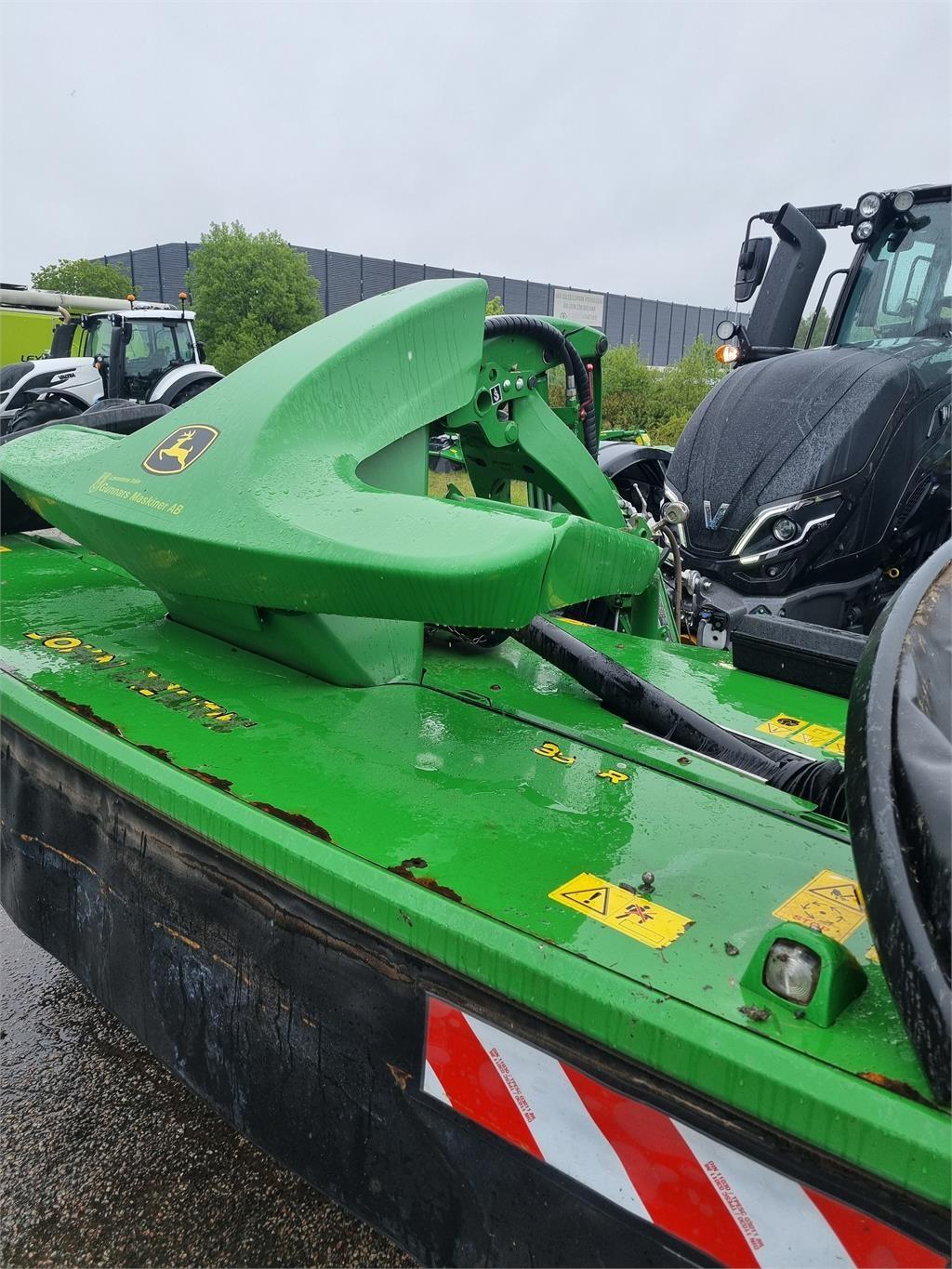 John Deere F350R FRONTSLÅTTERKROSS Mowers