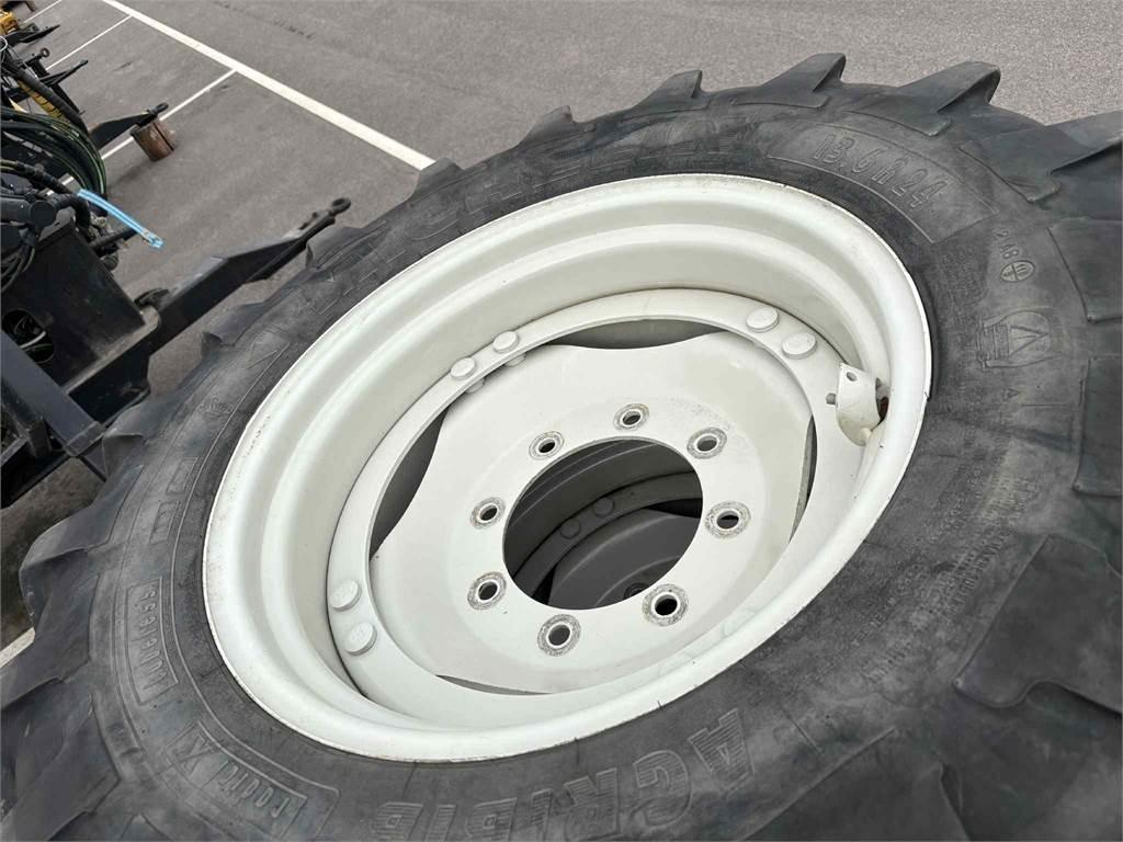  KOMPL HJUL A83 Tyres, wheels and rims