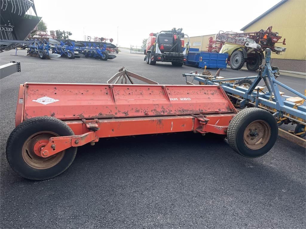 Kuhn BP28 Other forage harvesting equipment