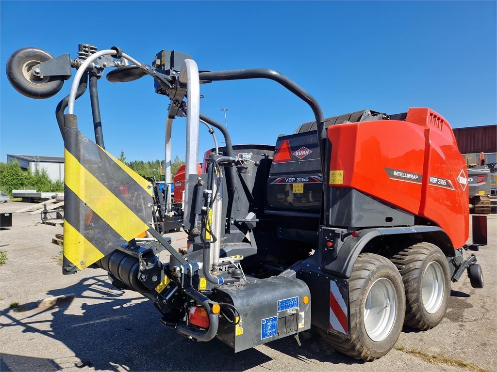 Kuhn VBP 3165 OC Round balers