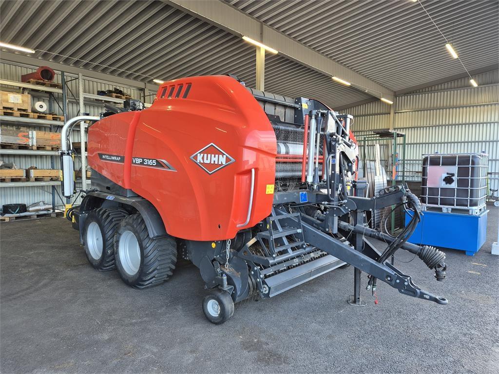Kuhn VBP 3165 OC Rundbalspressar
