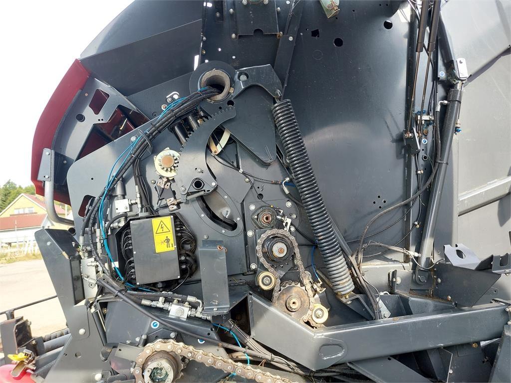 Kuhn VBP 3195 Round balers