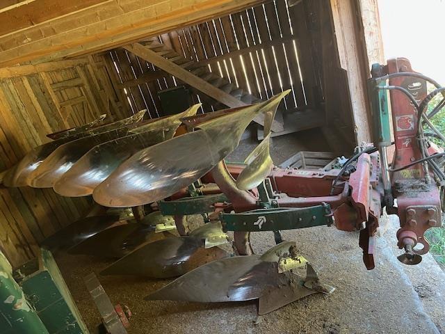 Kverneland ES 4 SKÄRIG Reversible ploughs