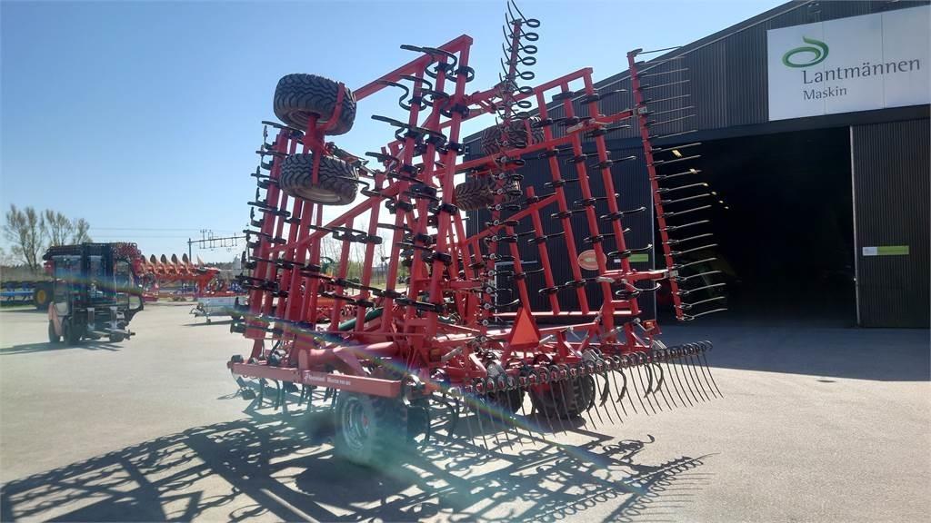 Kverneland MASTER PRO 800 Harrows
