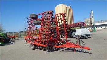 Kverneland MASTER PRO 800 Harrows