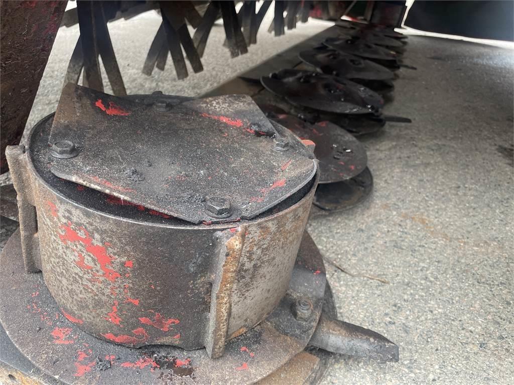 Kverneland Taarup 4232 CT Mowers