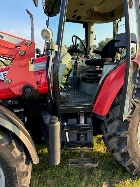 Massey Ferguson 5445 +L MF 945 Traktorer