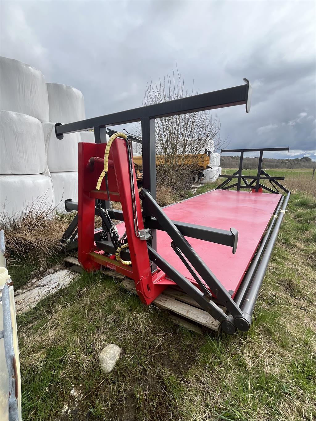 Metsjö TRANSPORT/BALRULLFLAK L Övriga vagnar