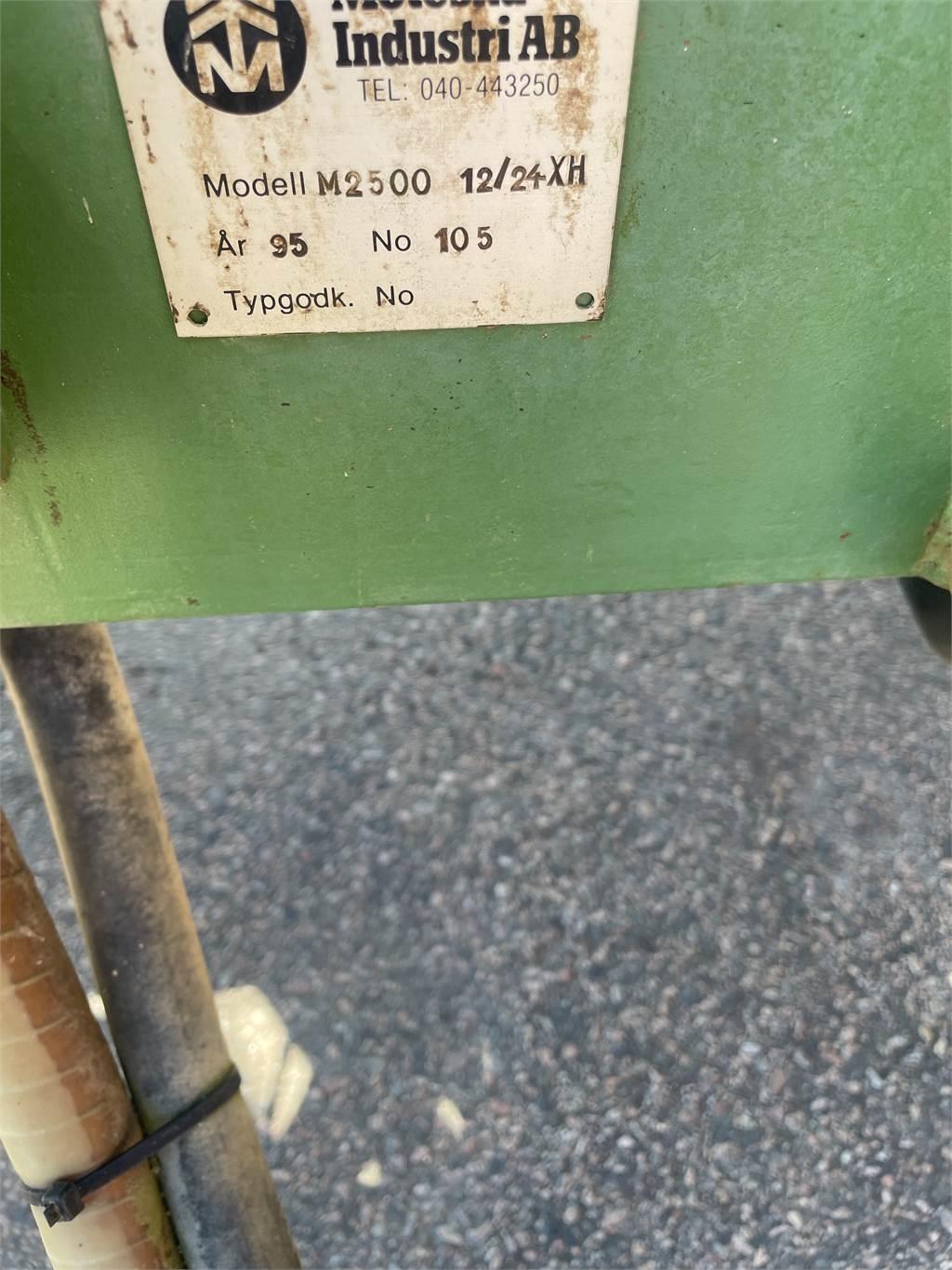 Moteska 2500 LIT 24 MTR Trailed sprayers