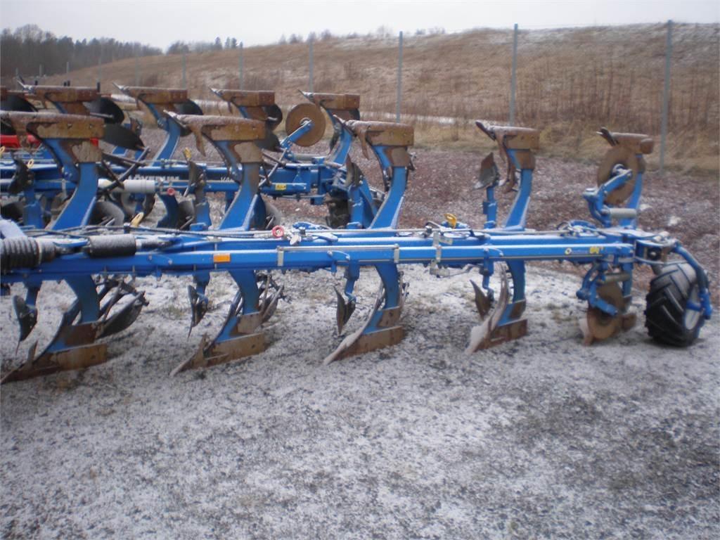 New Holland PV H Reversible ploughs