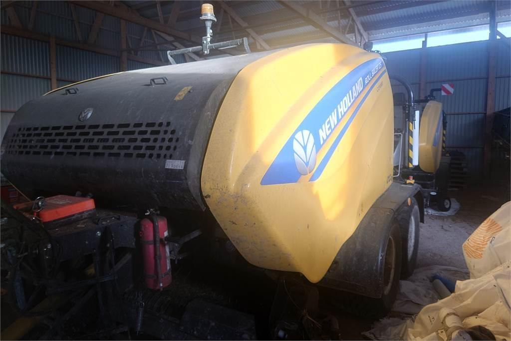 New Holland ROLL BALER 125 Round balers