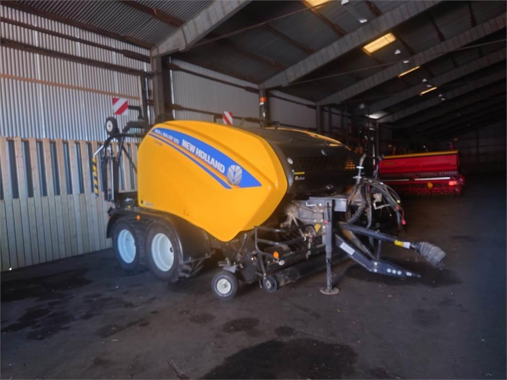 New Holland ROLL BALER 125 Round balers