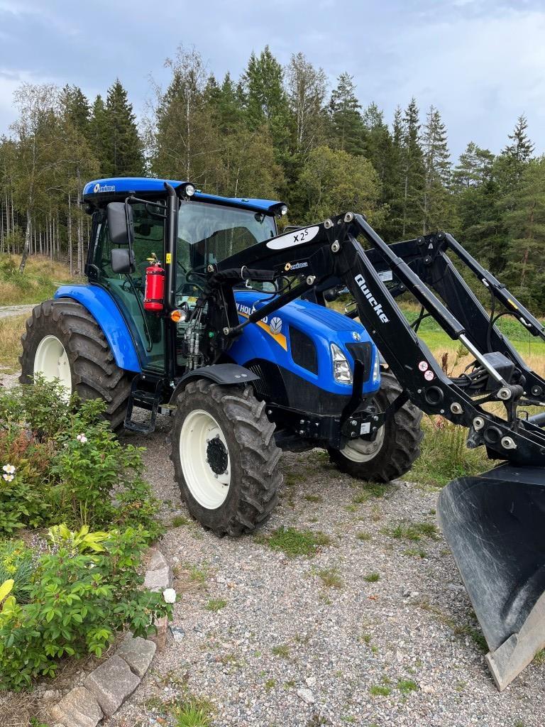 New Holland T4.75S+L Tractors
