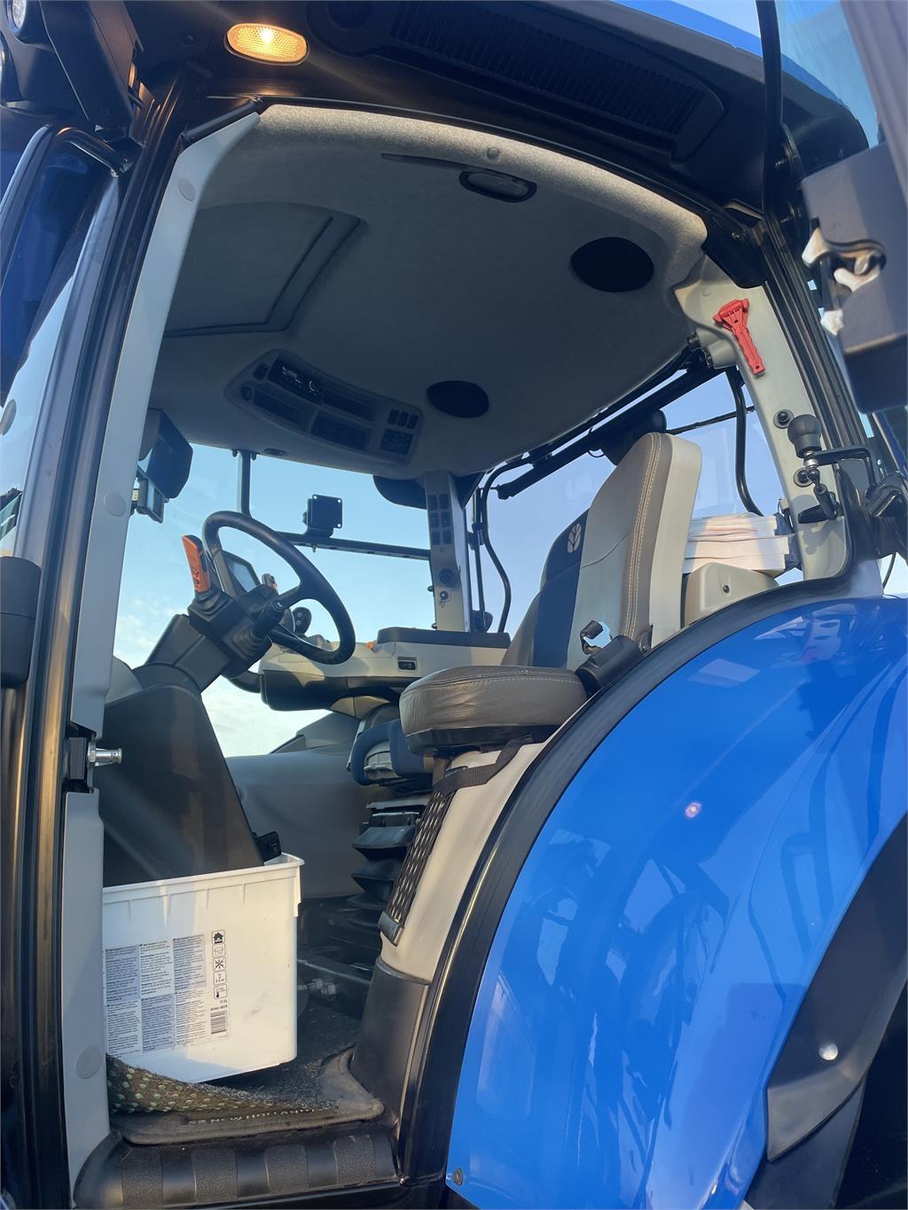 New Holland T7.225 Tractors
