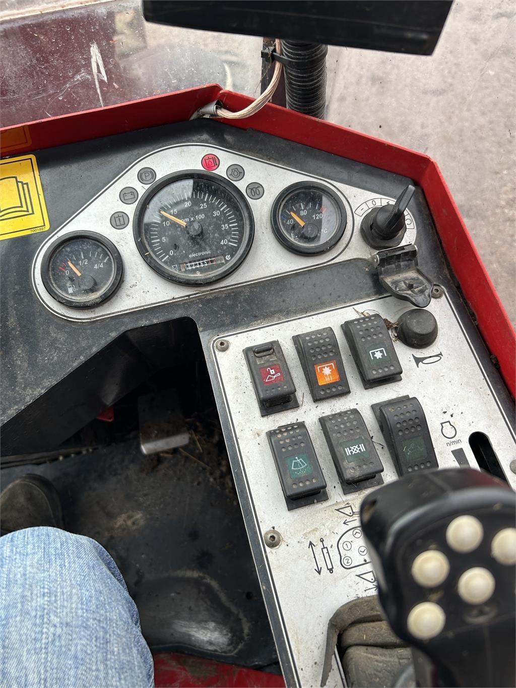 Norcar A7545 Front loader accessories