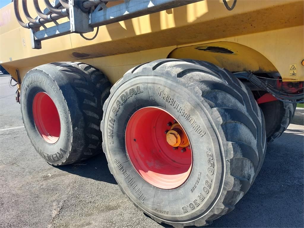 Olby 18 KRAN/RAMP Slurry tankers
