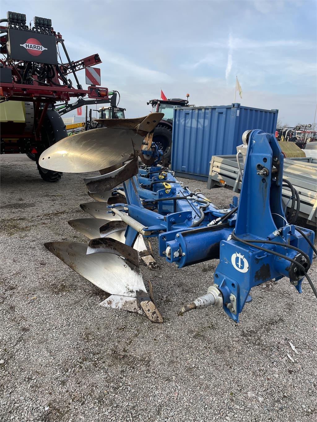 Överum CX 4975 Reversible ploughs